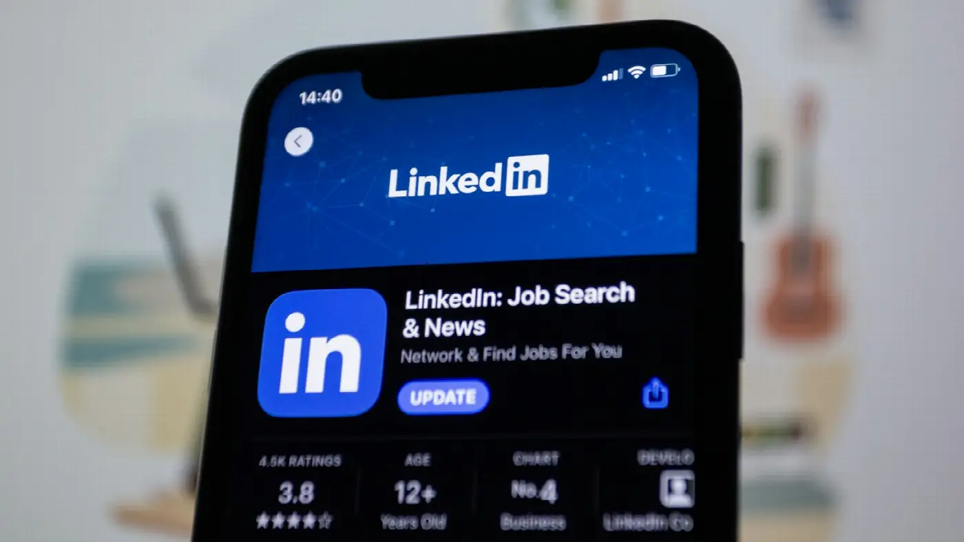 LinkedIn's New Comment Ranking: Why 'Most Relevant' Now Means Relevant to You